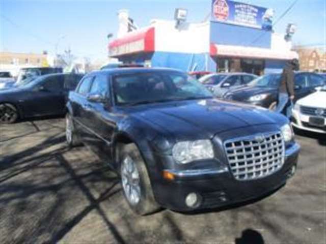 2007 Chrysler 300 AWD C 4dr Sedan
